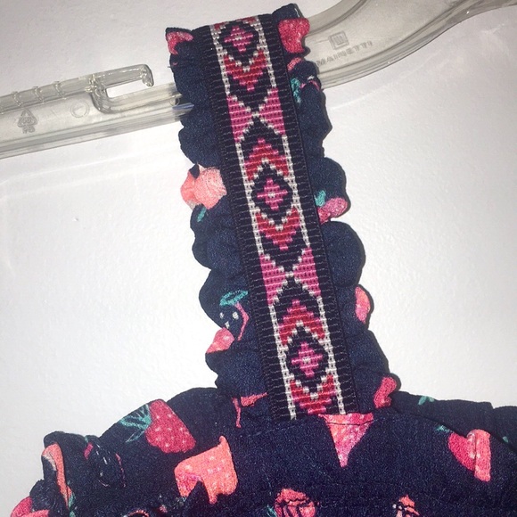 NWOT Girls Tank Top!!🌸💕 - Picture 3 of 5